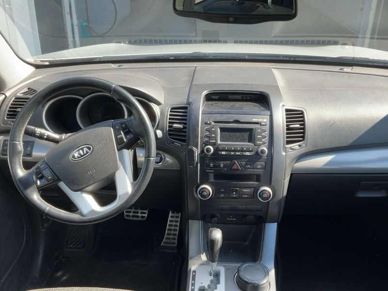 Kia Sorento 2.2 CRDi Vision 4WD 2011 – снимка 17