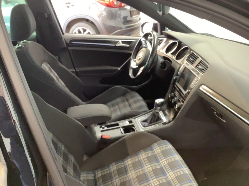 Volkswagen Golf VII 1.4 GTE 2015 – снимка 17