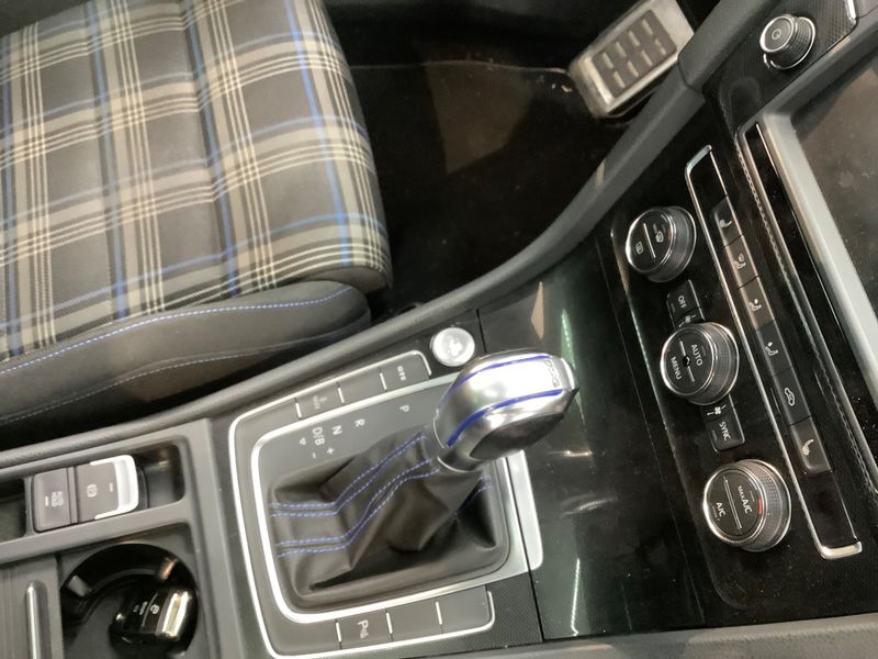 Volkswagen Golf VII 1.4 GTE 2015 – снимка 28