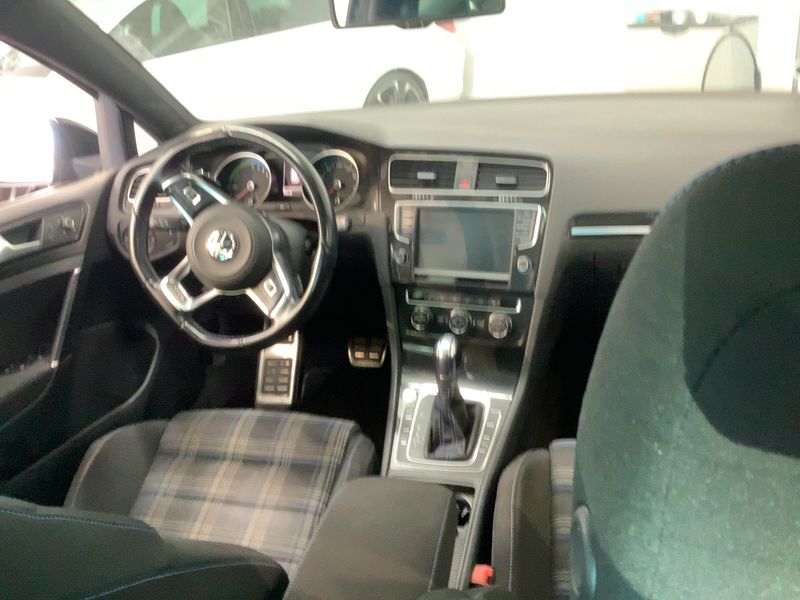 Volkswagen Golf VII 1.4 GTE 2015 – снимка 18