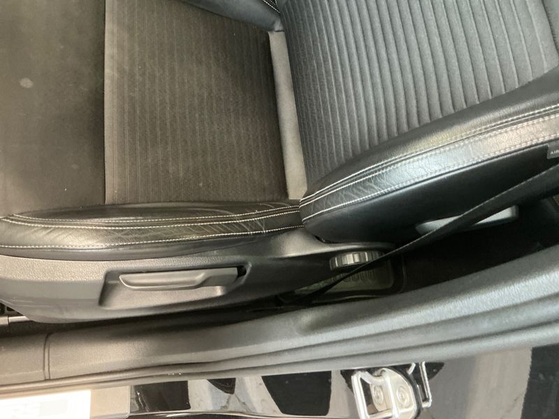 Skoda Octavia 2.0 TDI RS 2015 – снимка 21