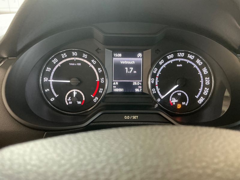 Skoda Octavia 2.0 TDI RS 2015 – снимка 18