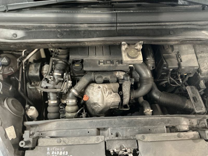 Citroen C4 Grand Picasso 1.6 HDi Exclusive 2010 – снимка на щета