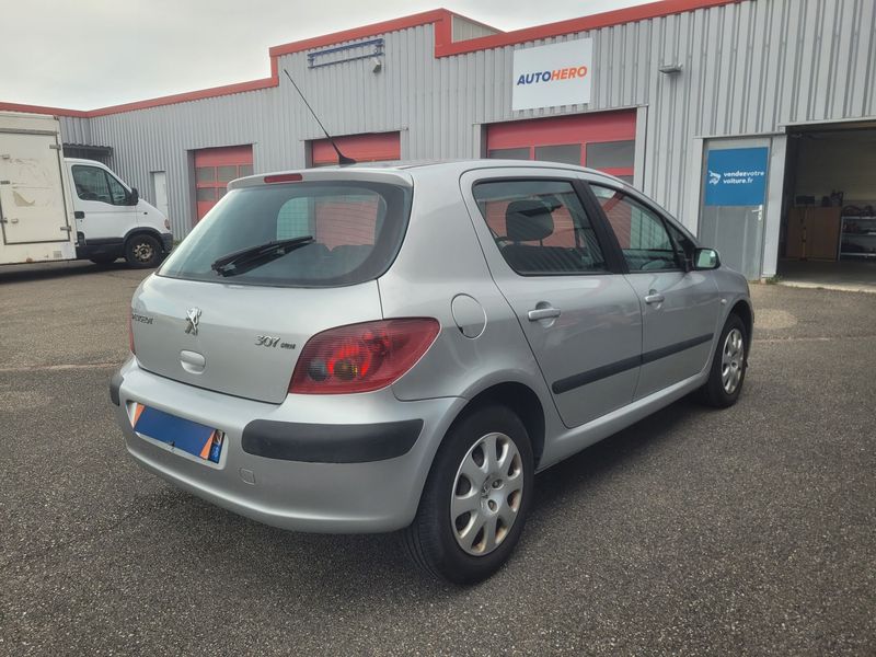 Peugeot 307 1.6 HDi XS 2005 – снимка 2