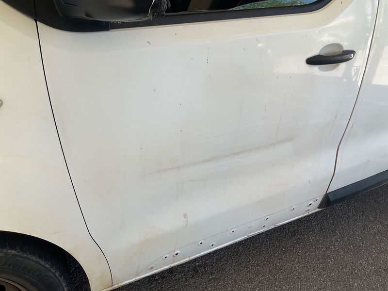 Peugeot Expert 1.6 Blue-HDi L2 2017 – снимка 28