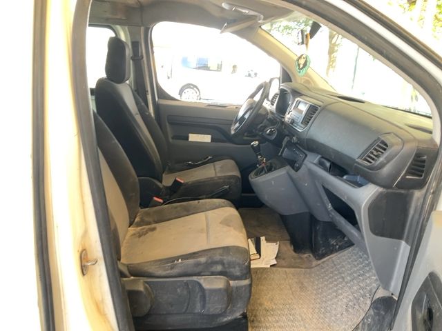 Peugeot Expert 1.6 Blue-HDi L2 2017 – снимка 16