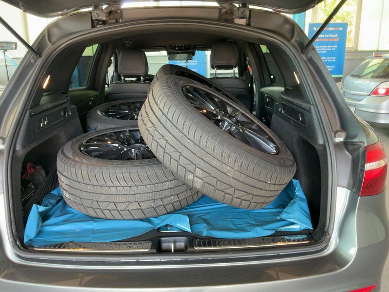 Mercedes-Benz GLC-Klasse GLC 250 d 4Matic AMG Line 2017 – снимка 16