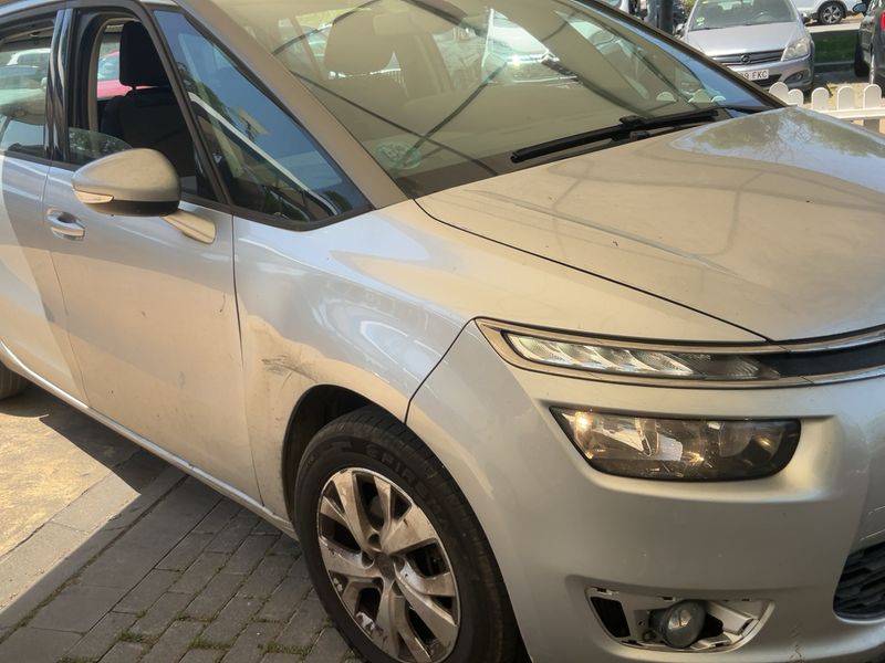 Citroen C4 Grand Picasso 1.6 Blue-HDi Seduction 2016 – снимка 12