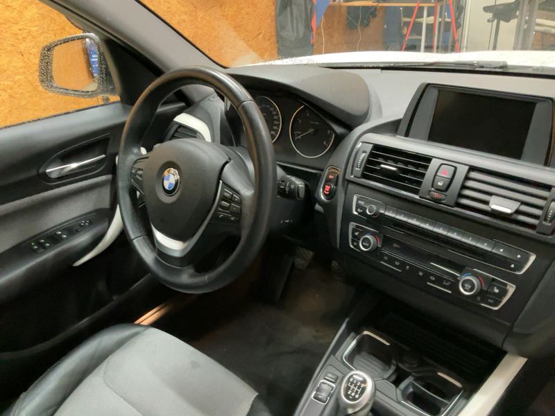 BMW 1er 118d 2014 – снимка 18