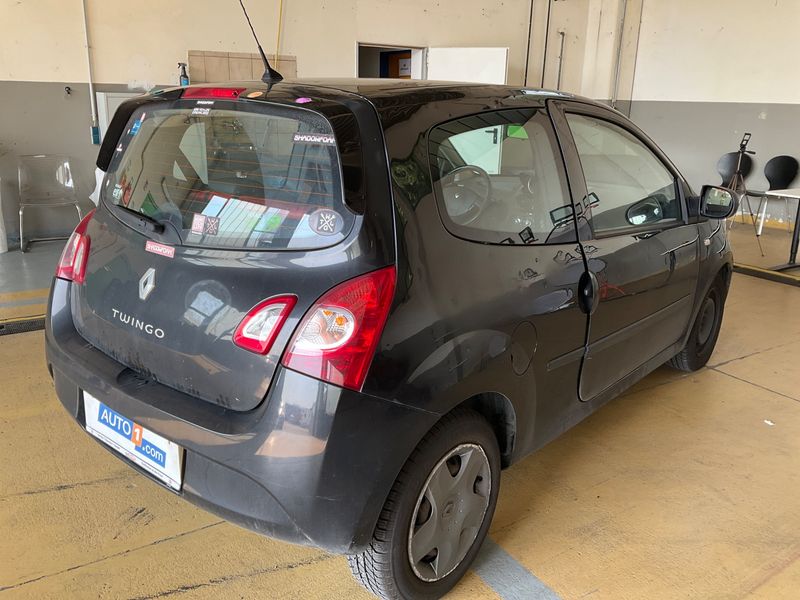 Renault Twingo 1.2 Night & Day 2014 – снимка 2