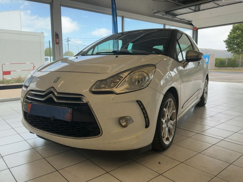 Citroen DS3 1.6 HDi SportChic 2011 – снимка 1