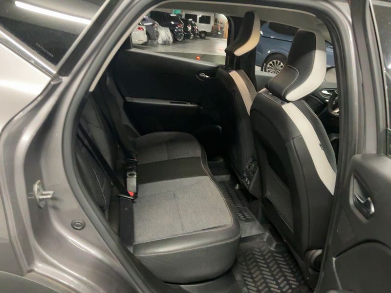 Renault Captur 1.3 TCe Mild-Hybrid Techno 2023 – снимка 19