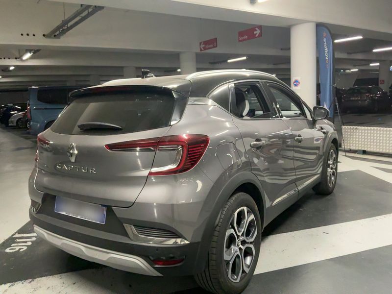 Renault Captur 1.3 TCe Mild-Hybrid Techno 2023 – снимка 8