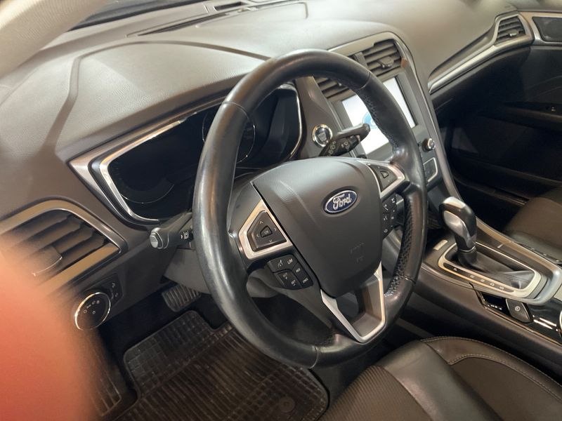 Ford Mondeo 2.0 TDCi Titanium AWD 2016 – снимка 28