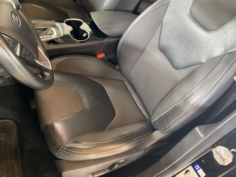 Ford Mondeo 2.0 TDCi Titanium AWD 2016 – снимка 27