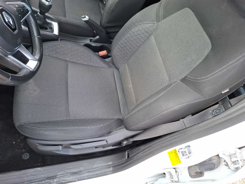 Renault Clio 1.0 TCe Business 2020 – снимка 49