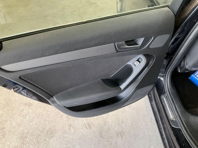 Audi A4 2.0 TDI Ambiente 2013 – снимка 27