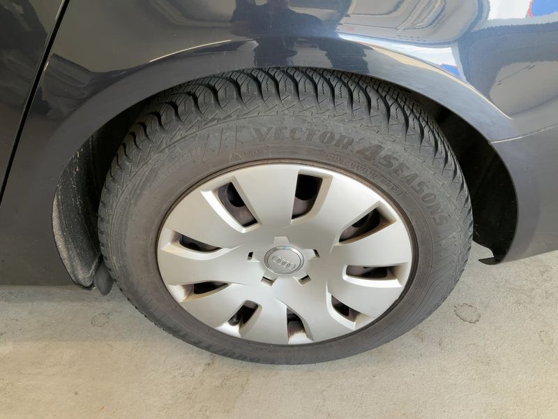 Audi A4 2.0 TDI Ambiente 2013 – снимка 5