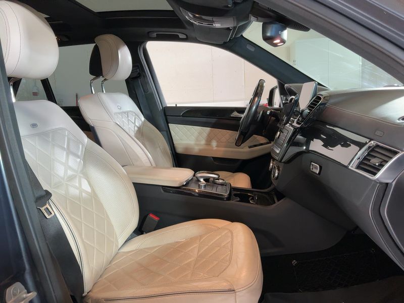 Mercedes-Benz GLE-Klasse GLE 500 4Matic AMG Line 2016 – снимка 16
