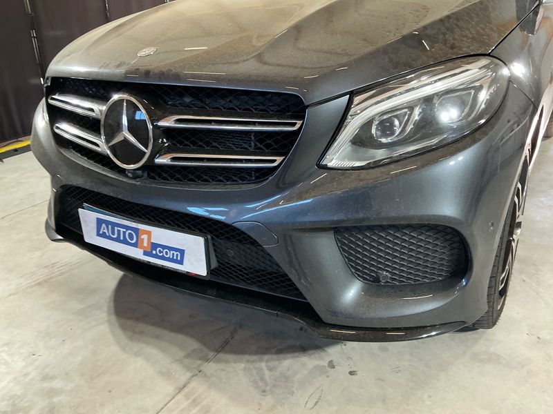 Mercedes-Benz GLE-Klasse GLE 500 4Matic AMG Line 2016 – снимка 40