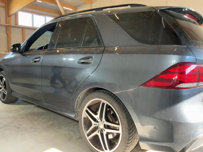 Mercedes-Benz GLE-Klasse GLE 500 4Matic AMG Line 2016 – снимка 6
