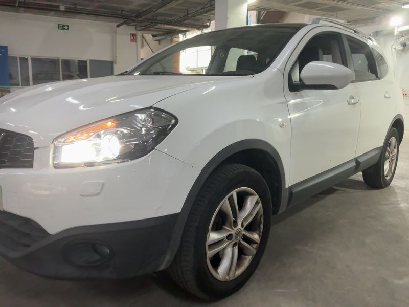 Nissan Qashqai+2 1.5 Turbodiesel Acenta 2011 – снимка 2