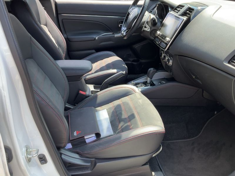 Mitsubishi ASX 2.0 MIVEC Intro Edition+ 4WD 2019 – снимка 16