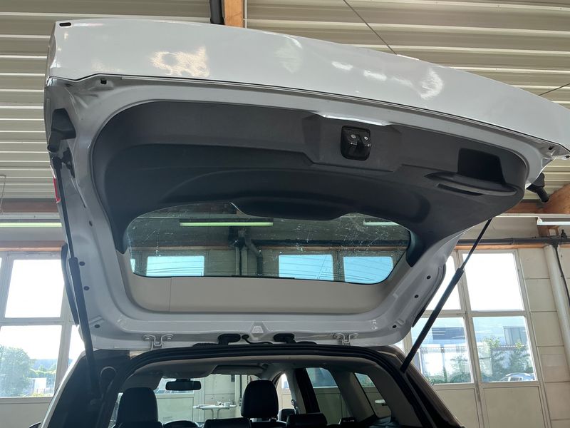 Ford Kuga 2.0 TDCi Titanium 2015 – снимка 33