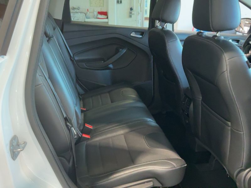 Ford Kuga 2.0 TDCi Titanium 2015 – снимка 19