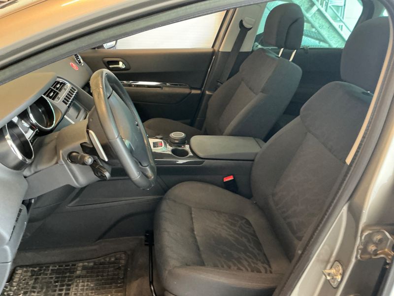 Peugeot 3008 1.6 HDi Allure 2012 – снимка 3