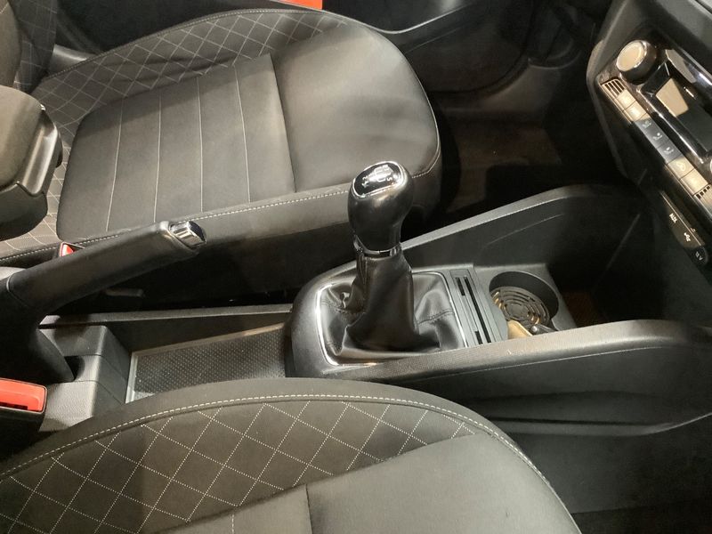 Skoda Fabia 1.4 TDI Style 2015 – снимка 28