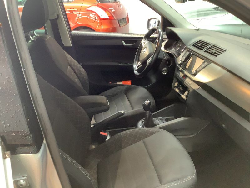 Skoda Fabia 1.4 TDI Style 2015 – снимка 17