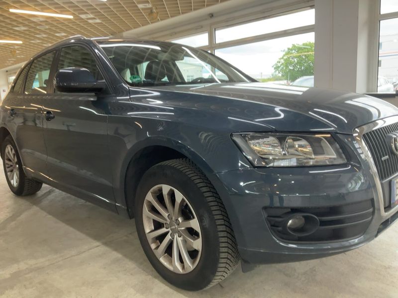 Audi Q5 2.0 TFSI quattro 2010 – снимка 12