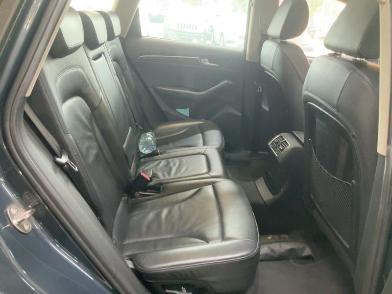 Audi Q5 2.0 TFSI quattro 2010 – снимка 19