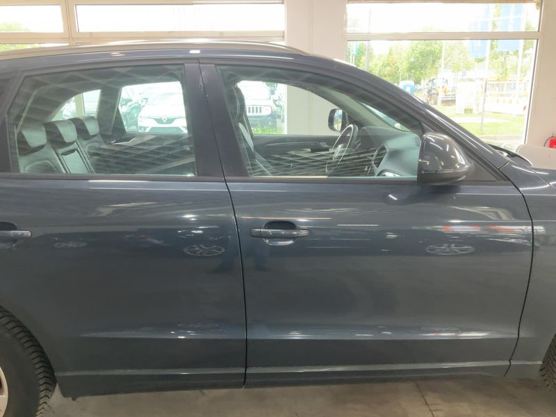 Audi Q5 2.0 TFSI quattro 2010 – снимка 10