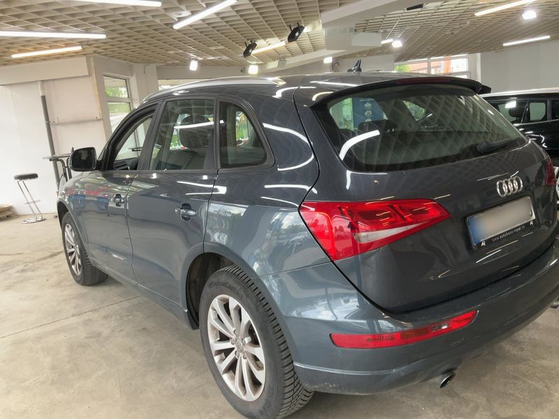 Audi Q5 2.0 TFSI quattro 2010 – снимка 6