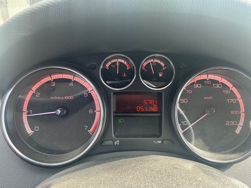 Peugeot 308 1.6 Access 2013 – снимка 19