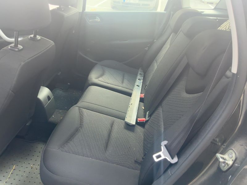 Peugeot 308 1.6 Access 2013 – снимка 20