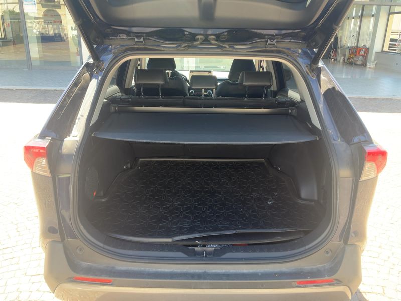 Toyota RAV 4 2.5 Hybrid 4x4 Lounge 2021 – снимка 15