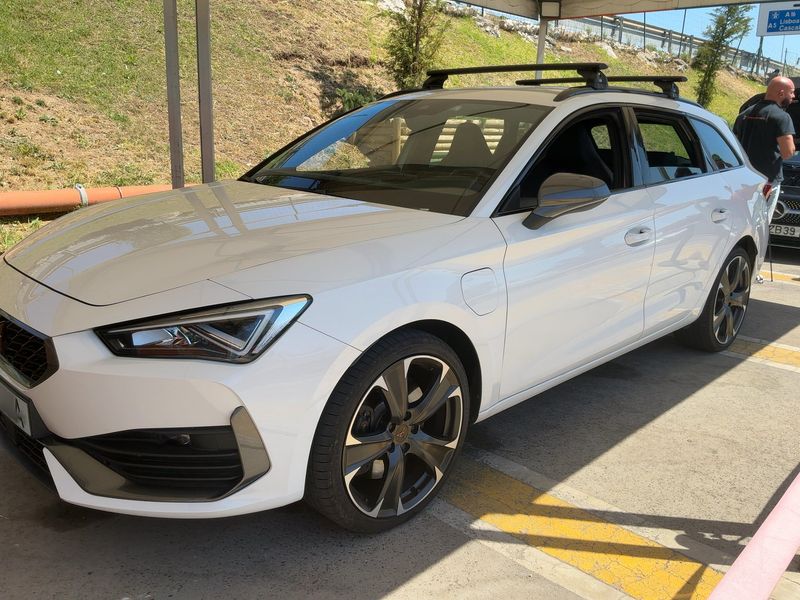Cupra Leon 1.4 e-HYBRID 2021 – снимка 2