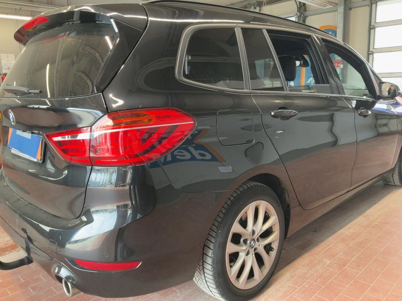 BMW 2er 220d Gran Tourer xDrive Sport Line 2022 – снимка 8