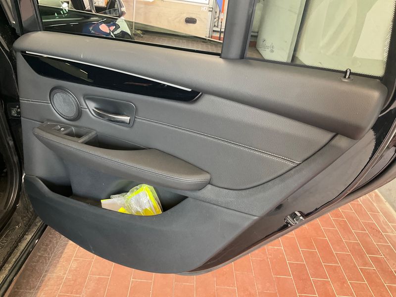 BMW 2er 220d Gran Tourer xDrive Sport Line 2022 – снимка 30