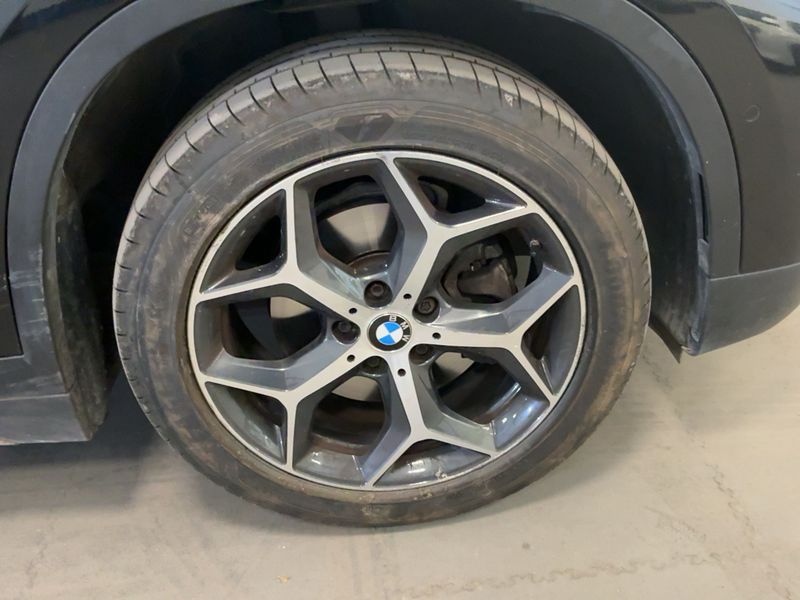 BMW X1 xDrive 18d xLine 2016 – снимка 11