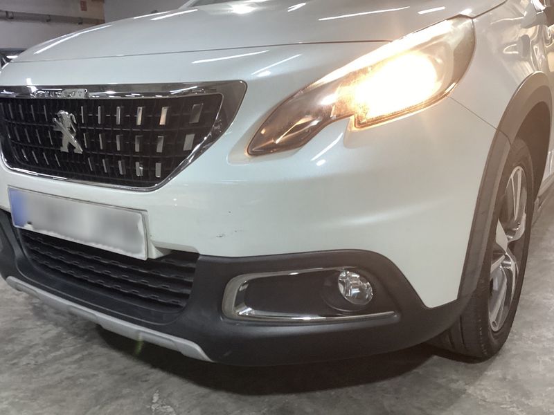 Peugeot 2008 1.6 Blue-HDi Allure 2017 – снимка 28