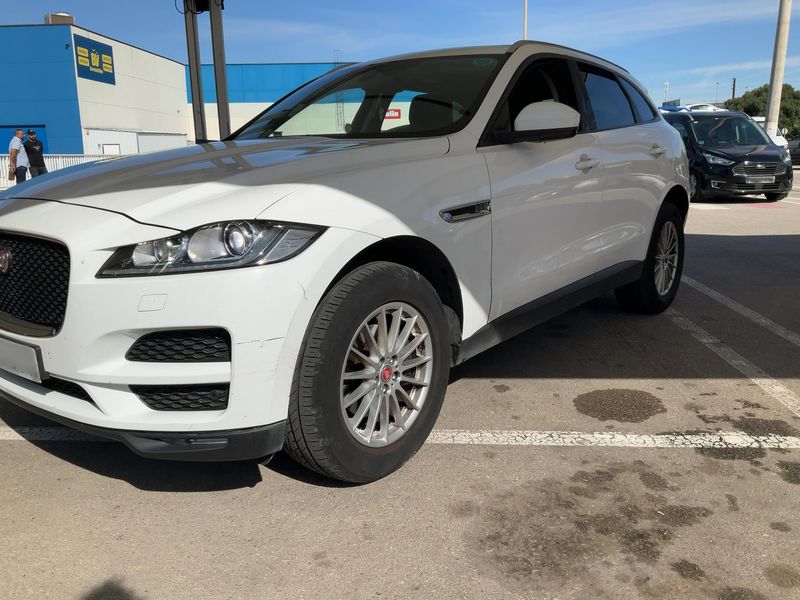 Jaguar F-Pace 20d Pure AWD 2016 – снимка 2