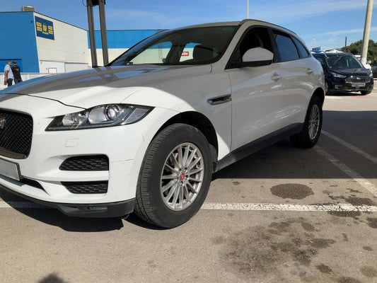 Jaguar F-Pace 20d Pure AWD 2016 – снимка 2