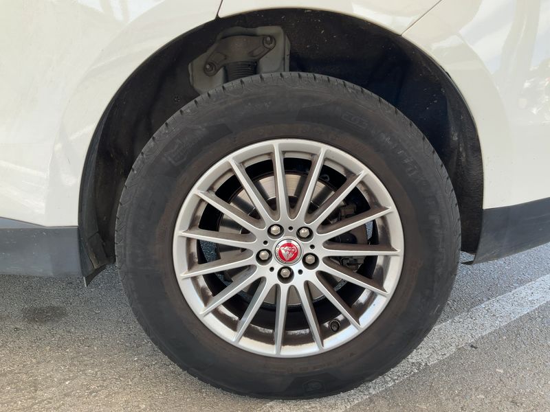Jaguar F-Pace 20d Pure AWD 2016 – снимка 5