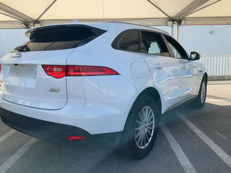 Jaguar F-Pace 20d Pure AWD 2016 – снимка 8