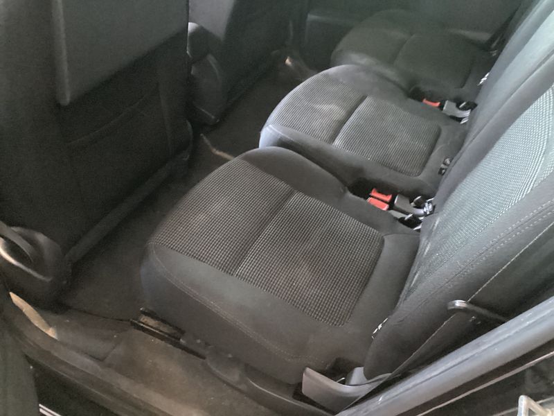 Peugeot 5008 1.6 HDi Premium 2009 – снимка на щета