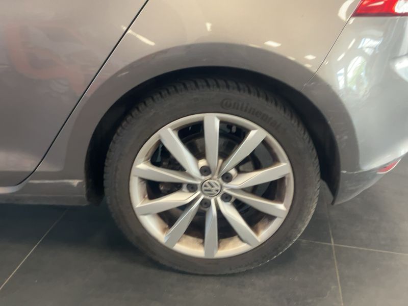 Volkswagen Golf VII 2.0 TDI Highline 4Motion BlueMotion Tech 2013 – снимка 17